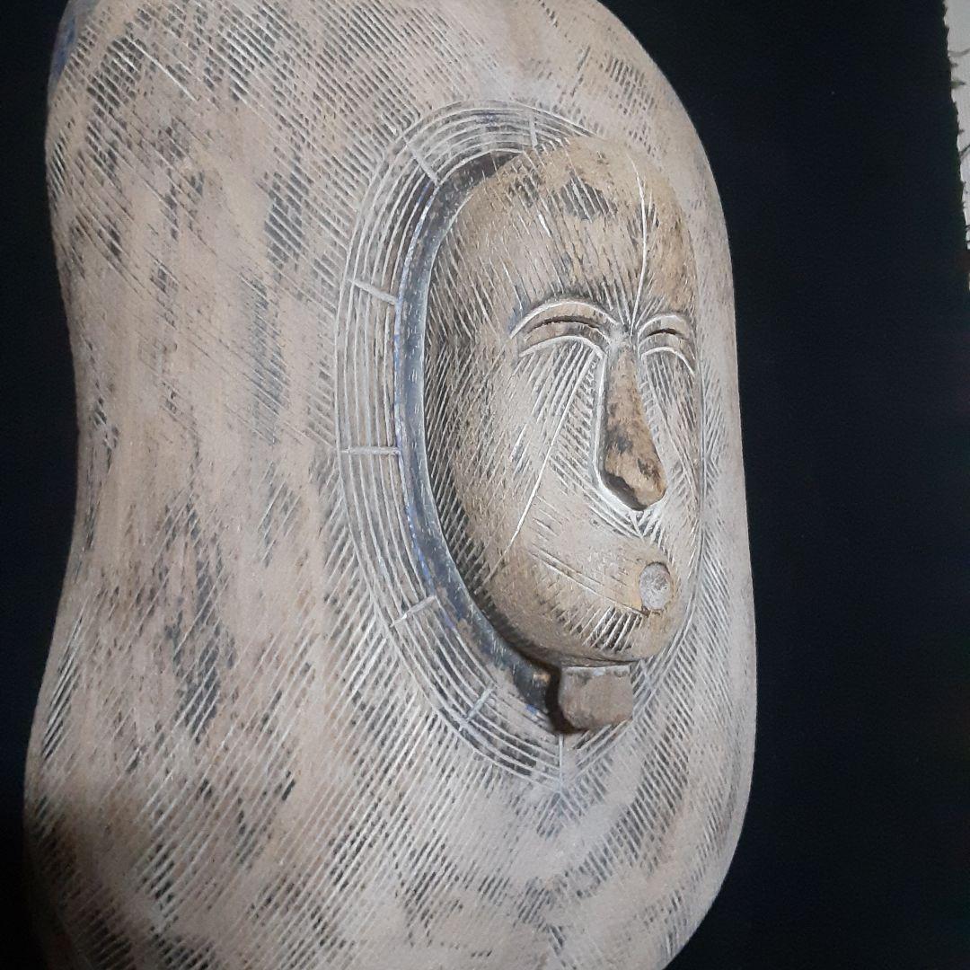 盾　アフリカ　ソンゲ族　呪術　呪像