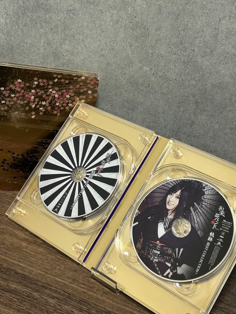 和楽器バンド 『軌跡BESTCOLLECTION+』 数量限定盤