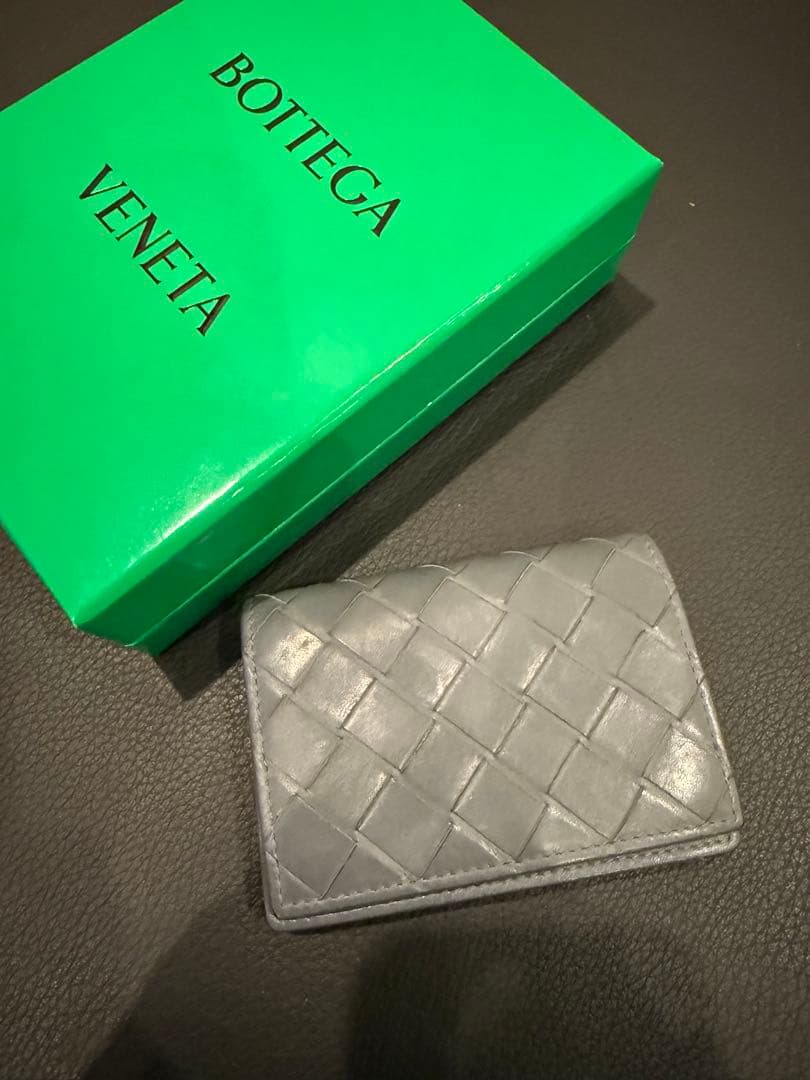 BOTTEGA VENETA グレー レザー 名刺入れ