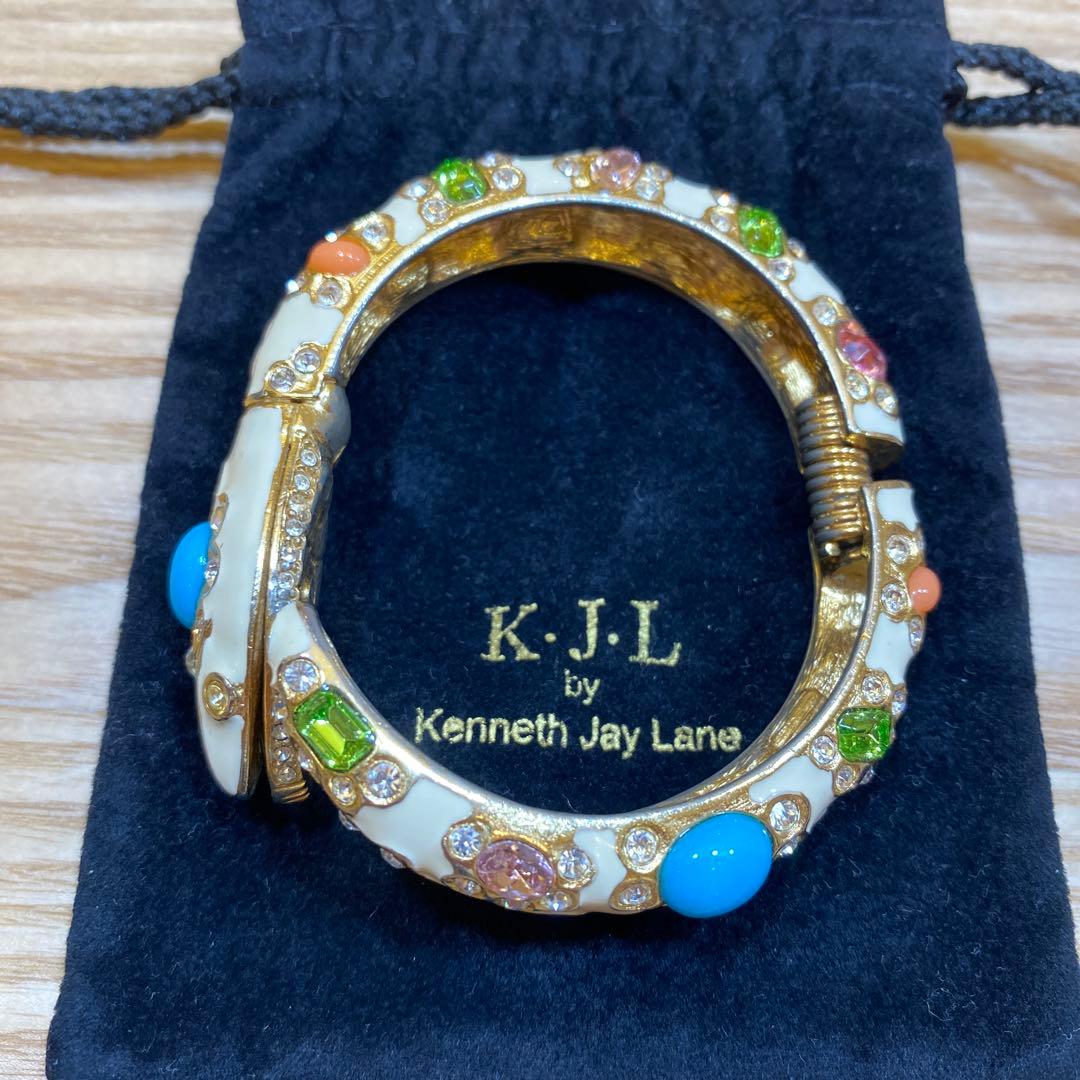 K.J.L バングル ホワイト 花柄カラーストーン　スネーク