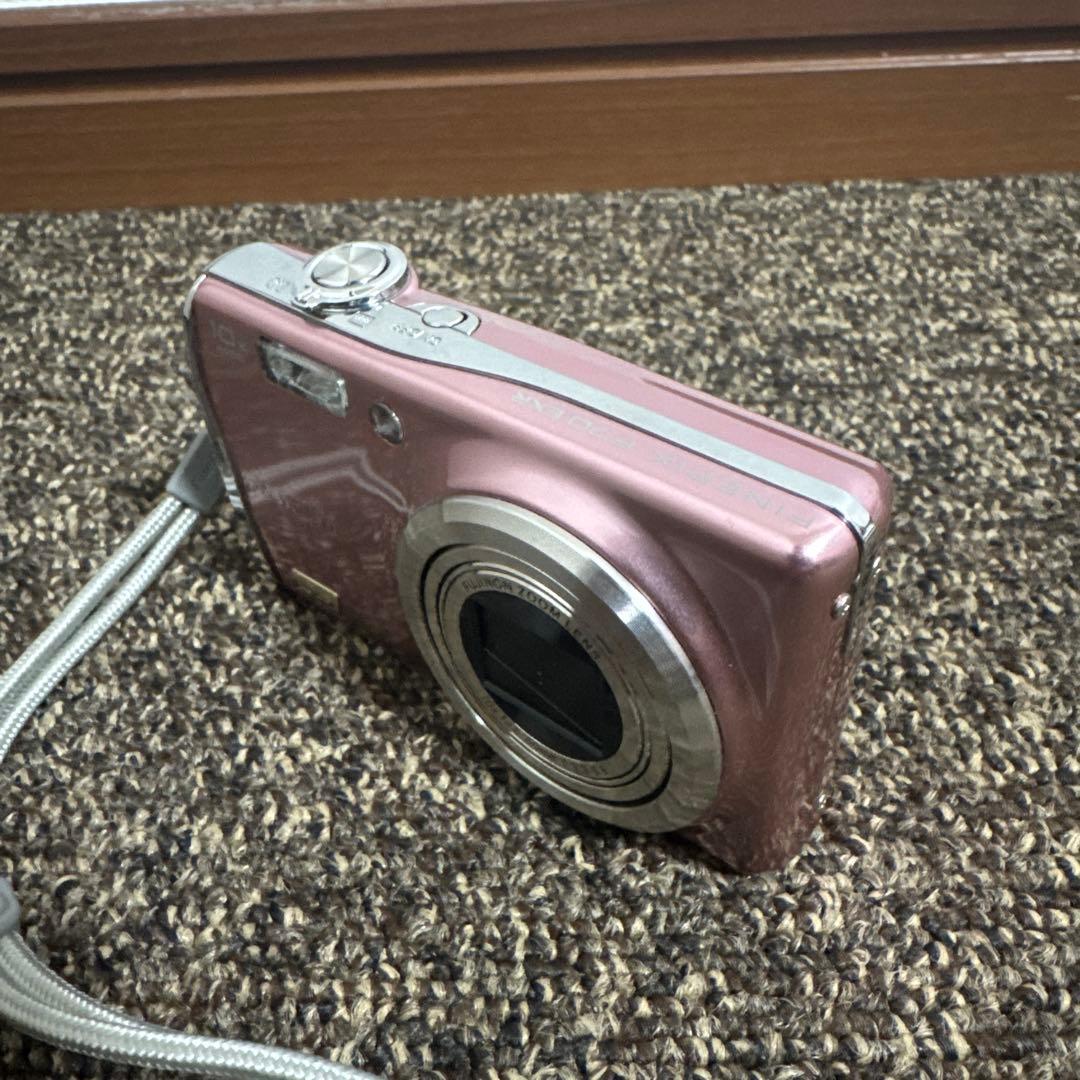 FUJIFILM FinePix F70EXR ピンク