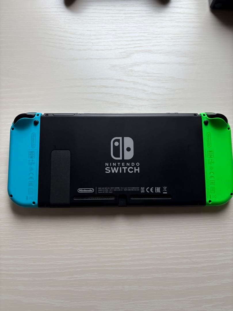 Nintendo Switch プロコン・SD付