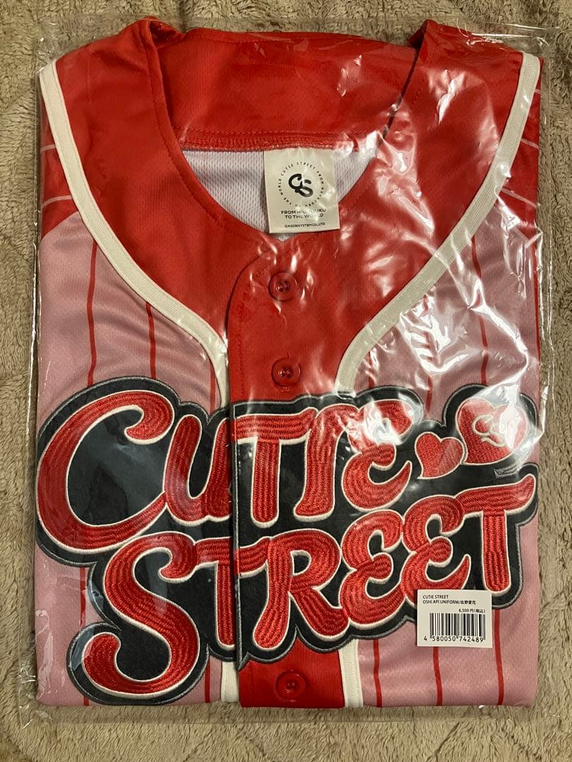cutie street きゅーすと　推しアピ　ユニフォーム　赤　佐野愛花