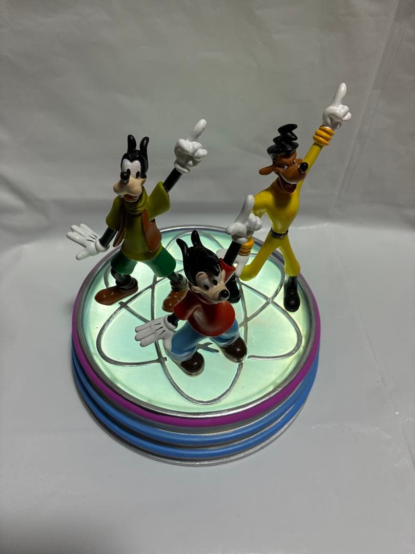 希少　グーフィームービー LED フィギュア