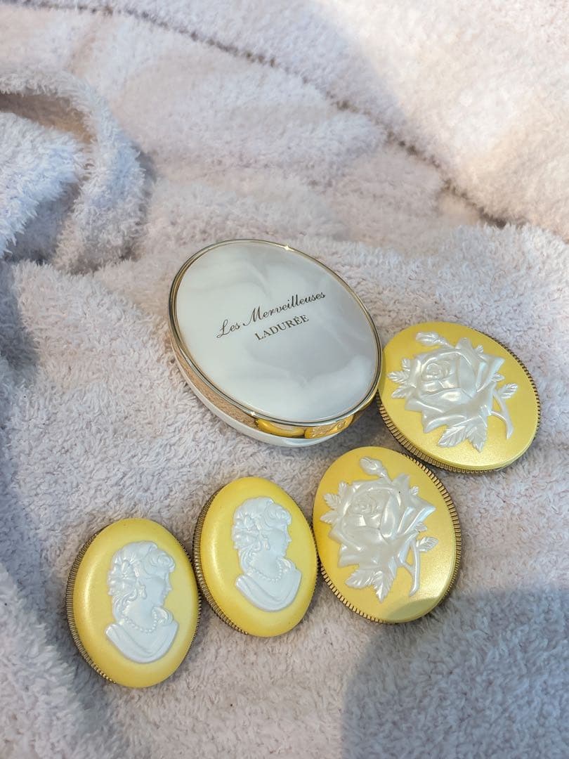 LAUDER チーク 単色アイシャドウ