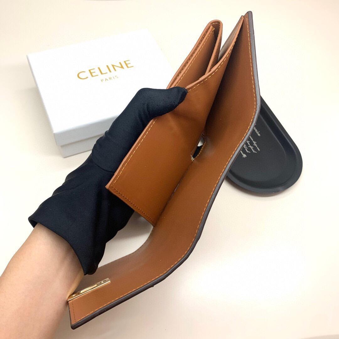 CELINE ブラウン 三つ折り財布