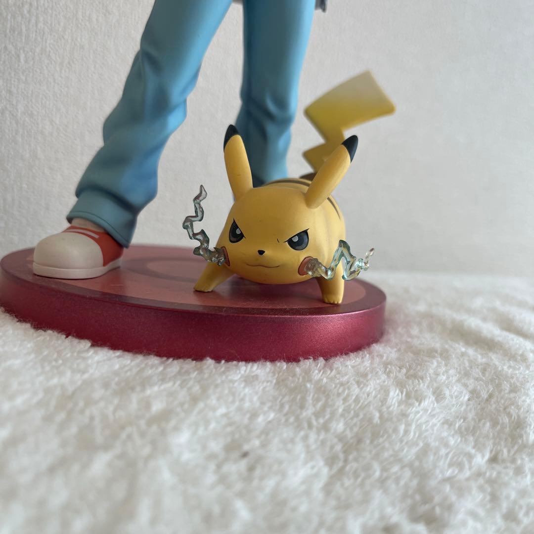 ARTFX J レッド with ピカチュウ　ポケモン　フィギュア