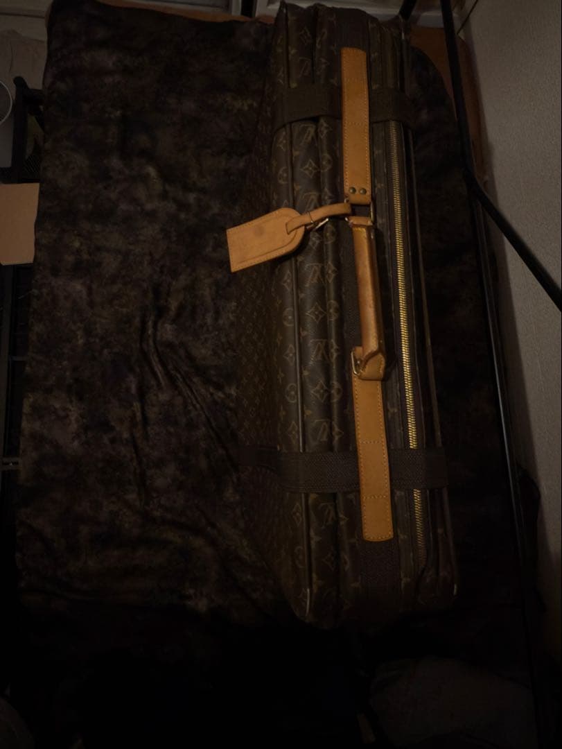 Louis Vuitton モノグラム 大容量ショルダーバッグ