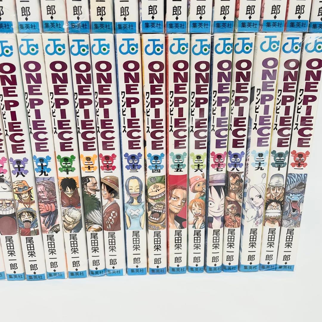 ONE PIECE 1〜105巻+関連本5冊　漫画