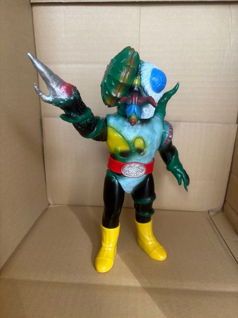 は*ん様 東映レトロソフビコレクション ハエトリバチ