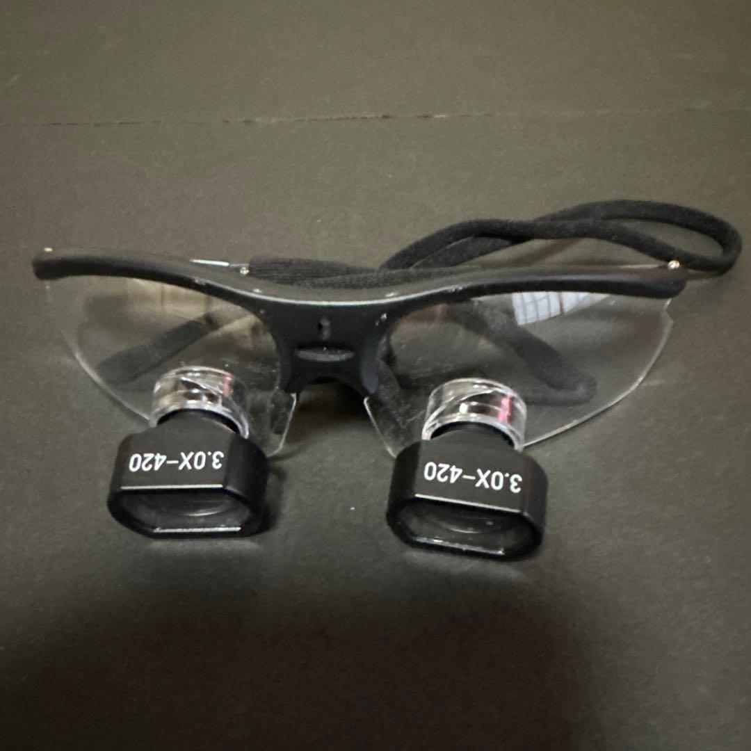 ガレリアンルーペ、コードレスライト　日本歯科商社