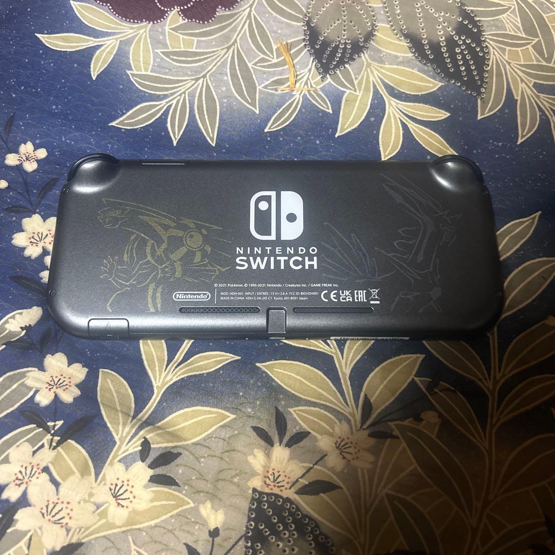 [超美品]Nintendo Switch Liteポケモン限定デザイン