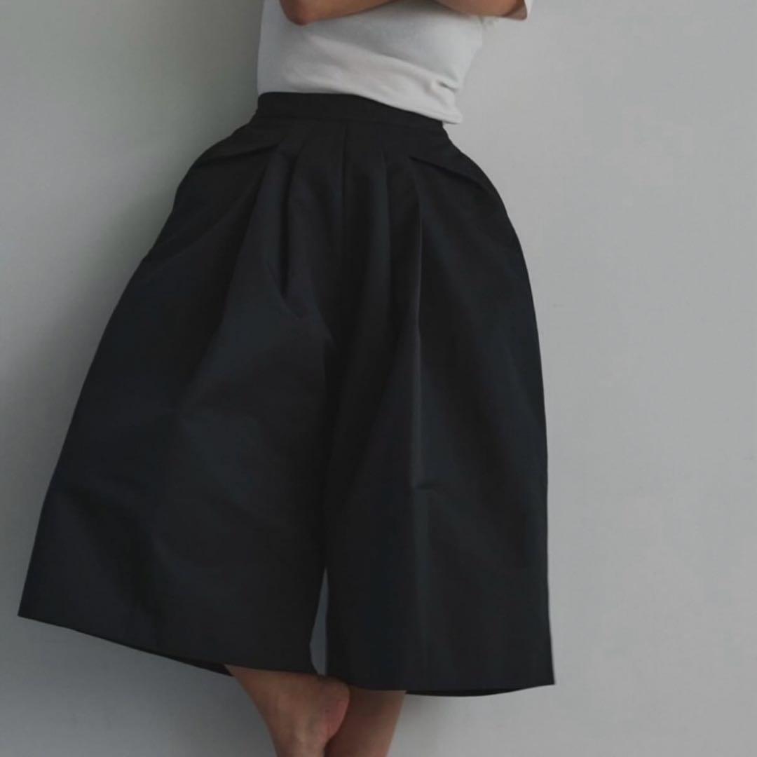 nala ドレスパンツ　黒