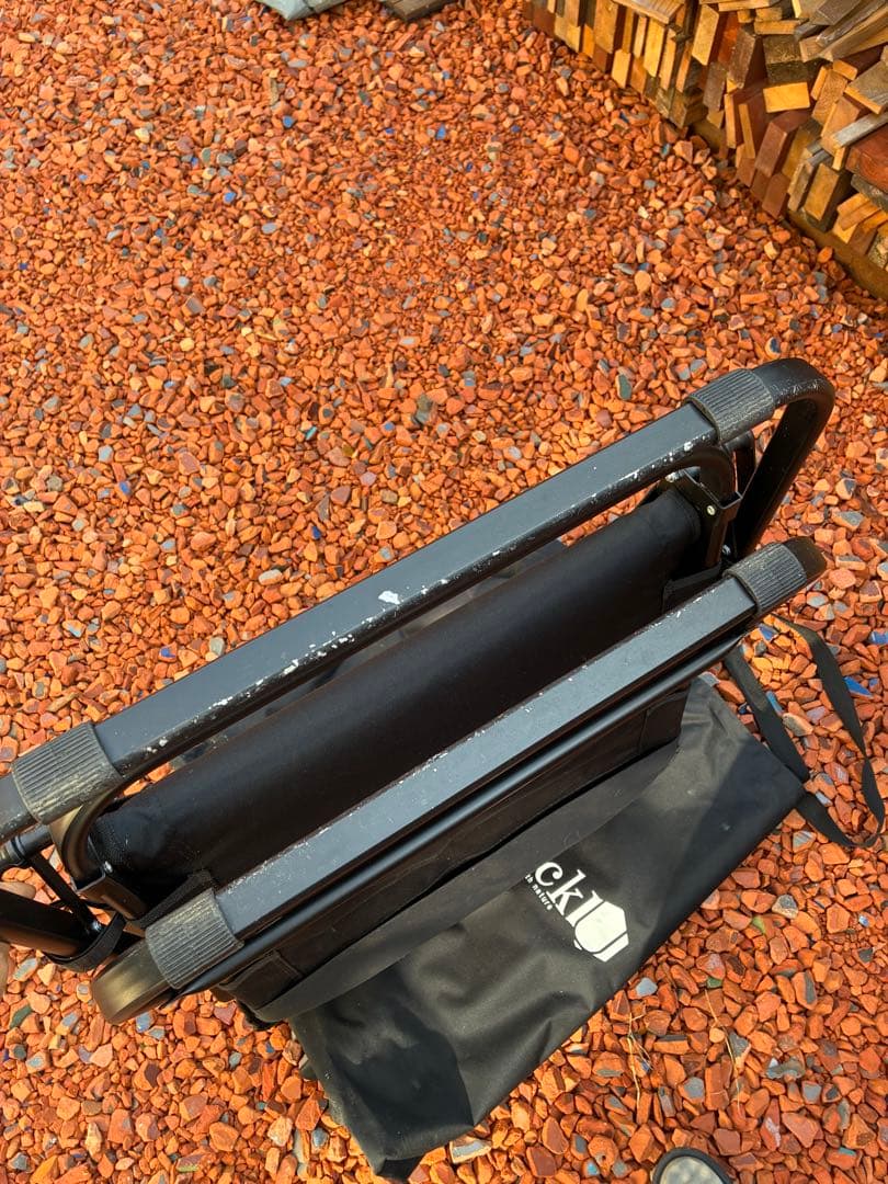 UJack ユージャック　難燃 リクライニング ローチェア　ブラック