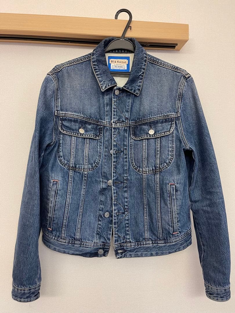 Acne Studiosのデニム 新ライン Bla Konstのデニムジャケット