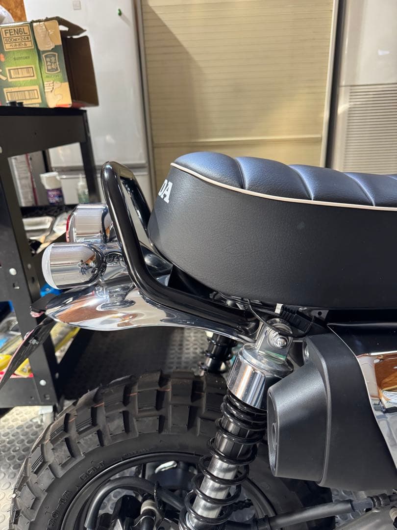 ！超美品！モンキー125 武川グラブバー　ブラックJB02 JB03 JB05