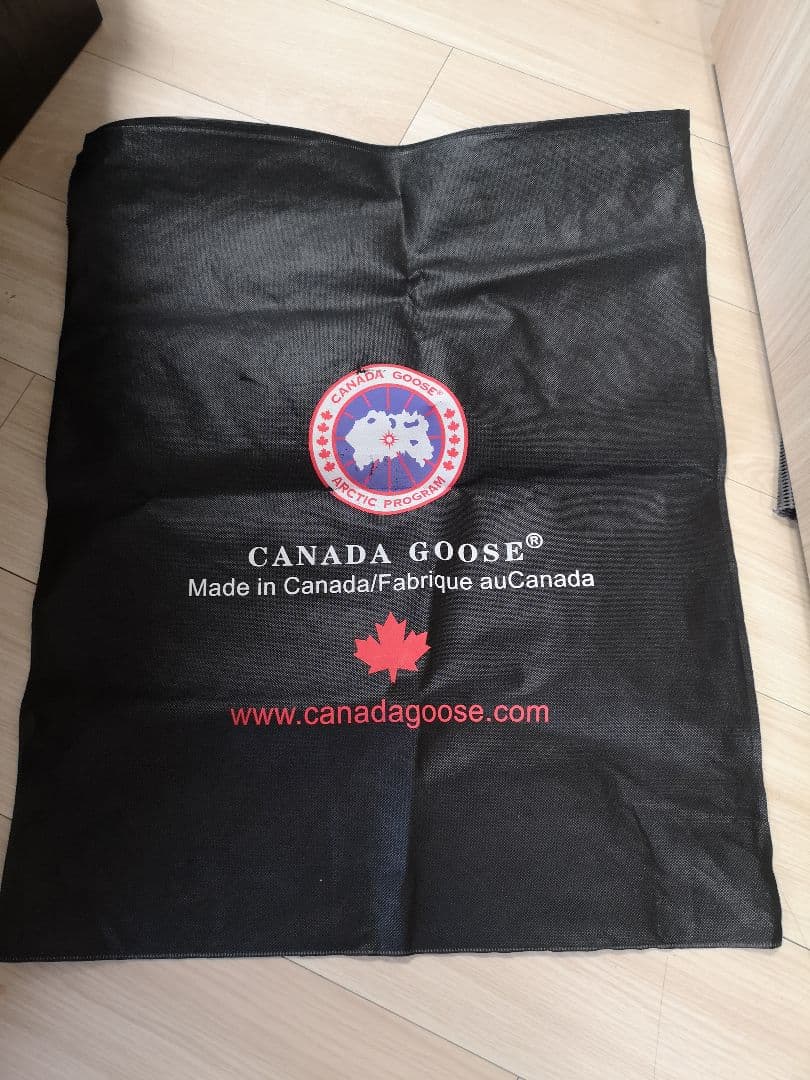 ☆*☆様 カナダグース ダウンベスト黒 Mサイズ  