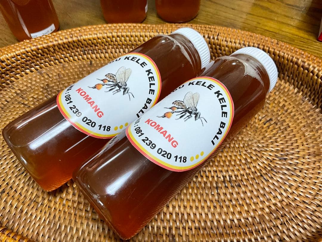 41週間熟成赤生姜コーヒー12個、ココナッツシュガー、針なしミツバチ蜂蜜