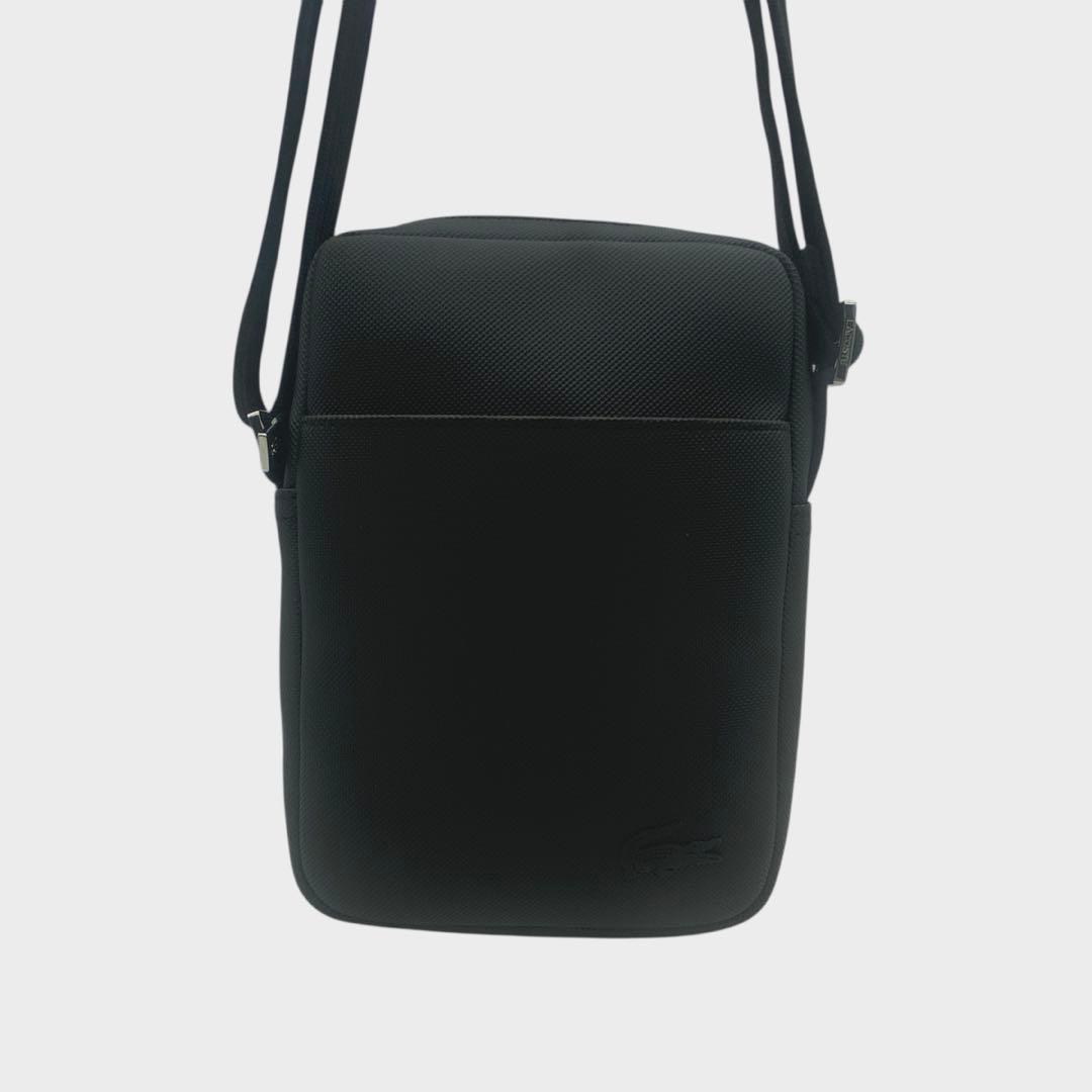 【未使用級】 LACOSTE ラコステ ショルダーバッグ ブラック