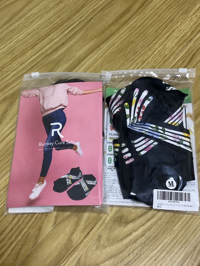 Runway Cure Sole ソックス Mサイズ 2足セット