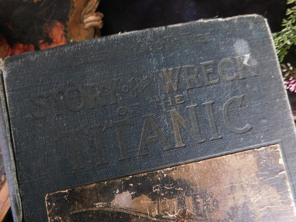 *゜+ 1912年　珍しい　タイタニック号の古書　英国の古書　アンティーク訳アリ