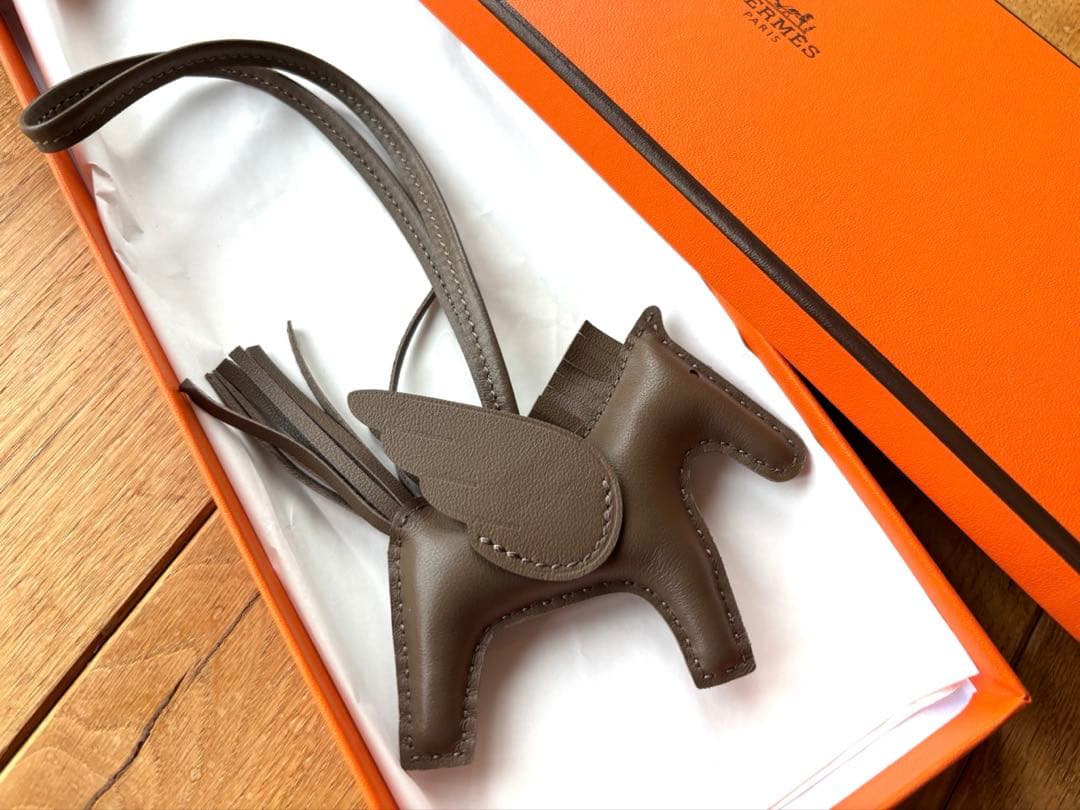 エルメス　HERMES エトゥープ ロデオ