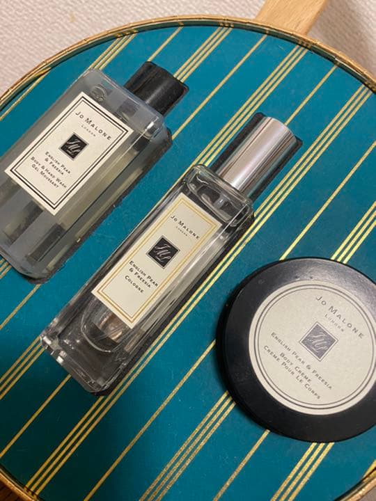 クリスマス ジョーマローンロンドン イングリッシュペアー＆フリージアコレクション