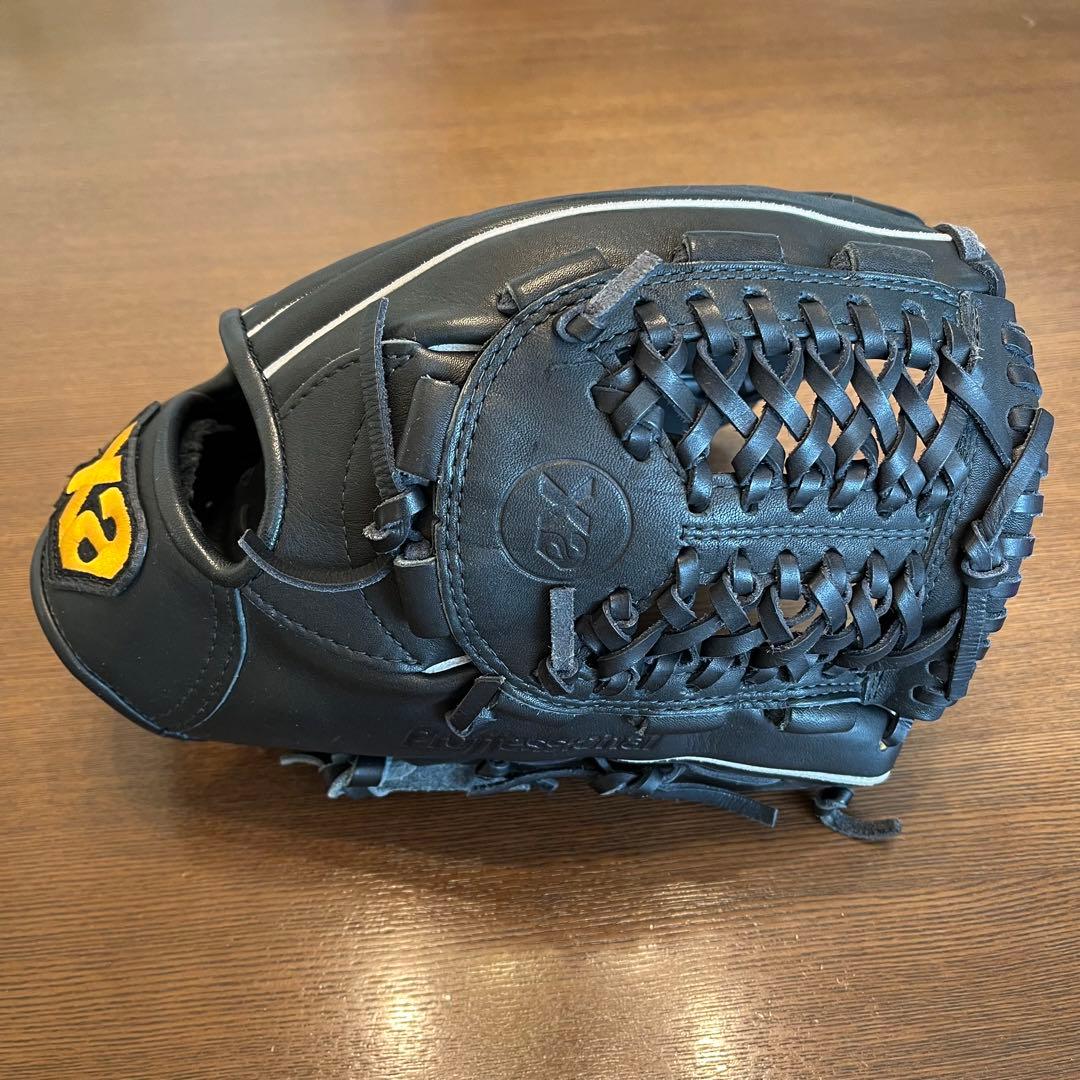 ザナックス　xanax　軟式用グローブ　内野手用