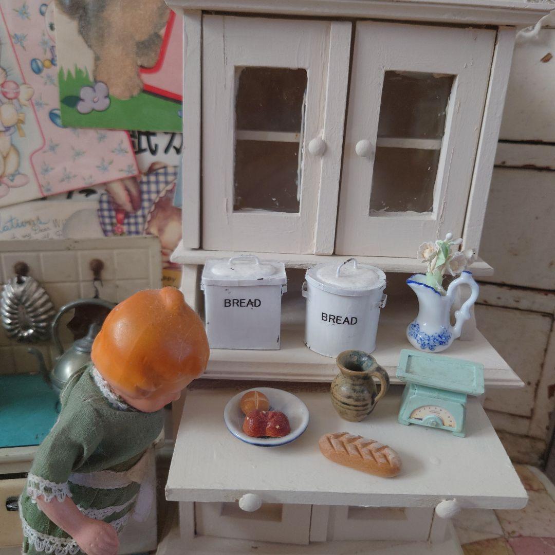 ヴィンテージ、ドールハウスキャビネット