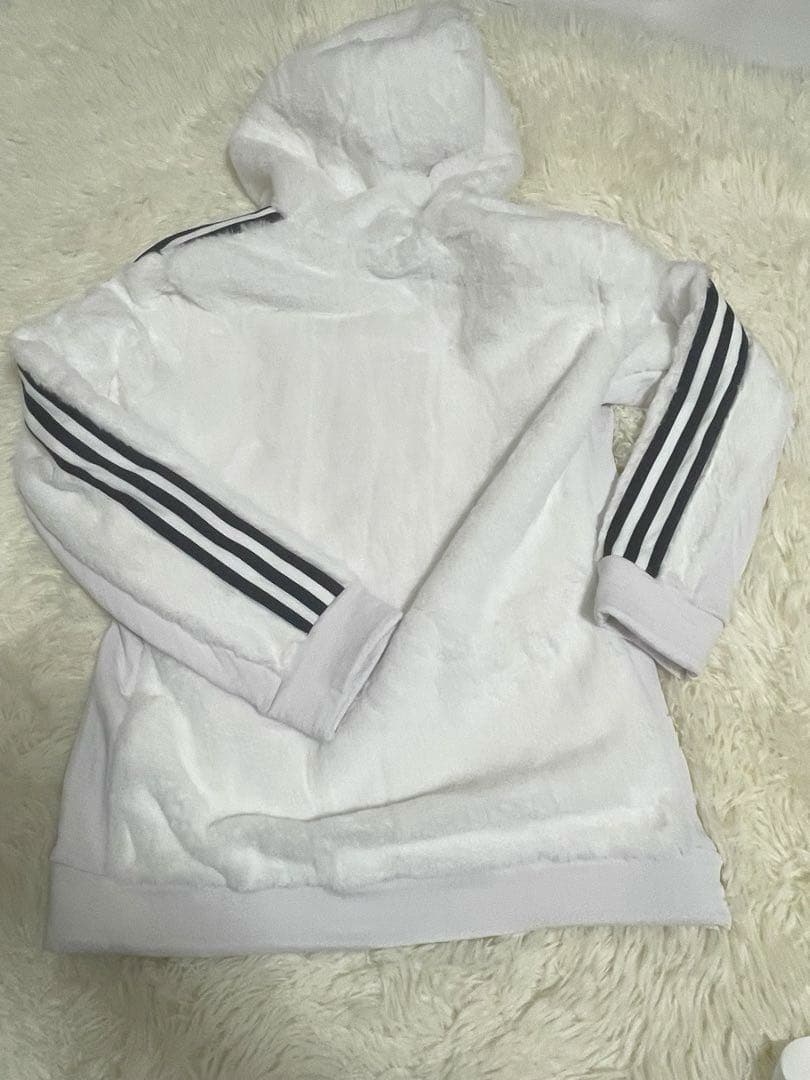 あお様アディダス スリーストライプス ボアフリースセットアップ　ゴルフ