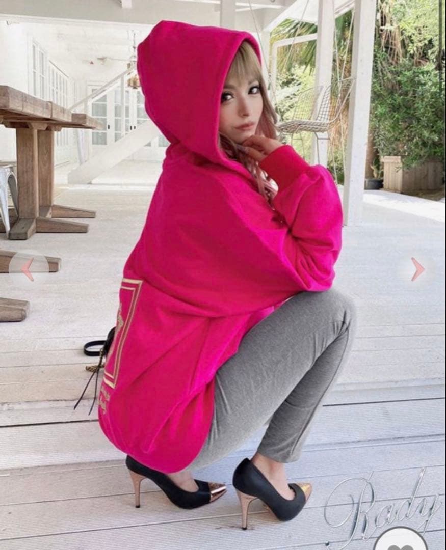 Radyパーカー　セットアップ　新品