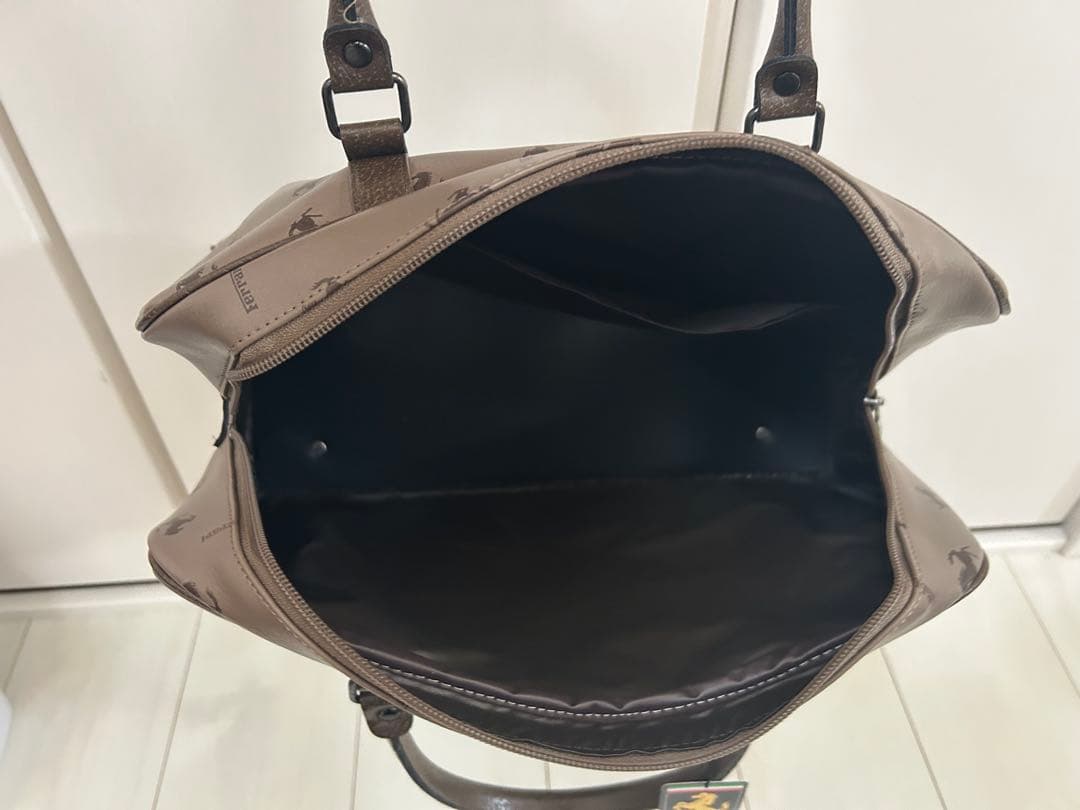 希少 未使用 新品 タグ付き フェラーリ Ferrari ハンドバッグ