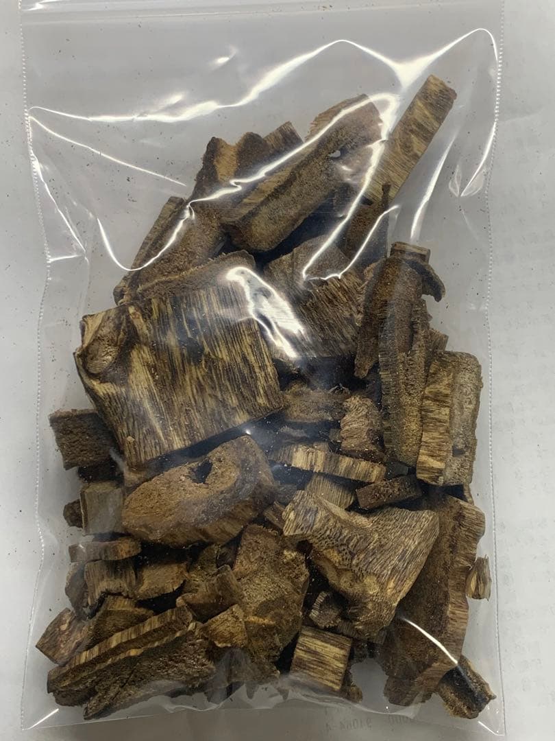 天然沈香 聞香用 香木 沈香粉 伽羅 (重さ:50g)