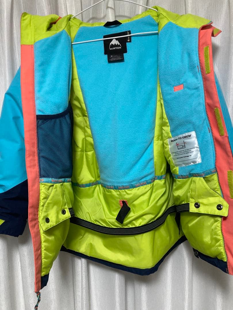 【美品】BURTON GORE-TEX 子供用スノーボードウェア　上下セット