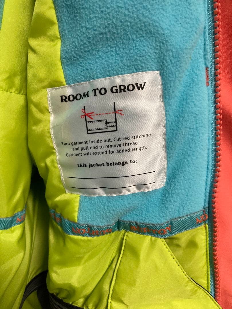 【美品】BURTON GORE-TEX 子供用スノーボードウェア　上下セット