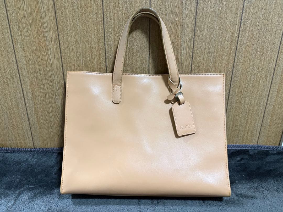 ポーター　本革　ベージュ　レザートートバッグ