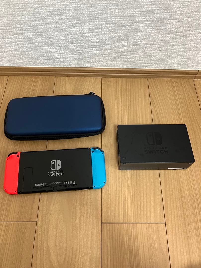 Nintendo Switch本体、プロコン、128GBのsdカード
