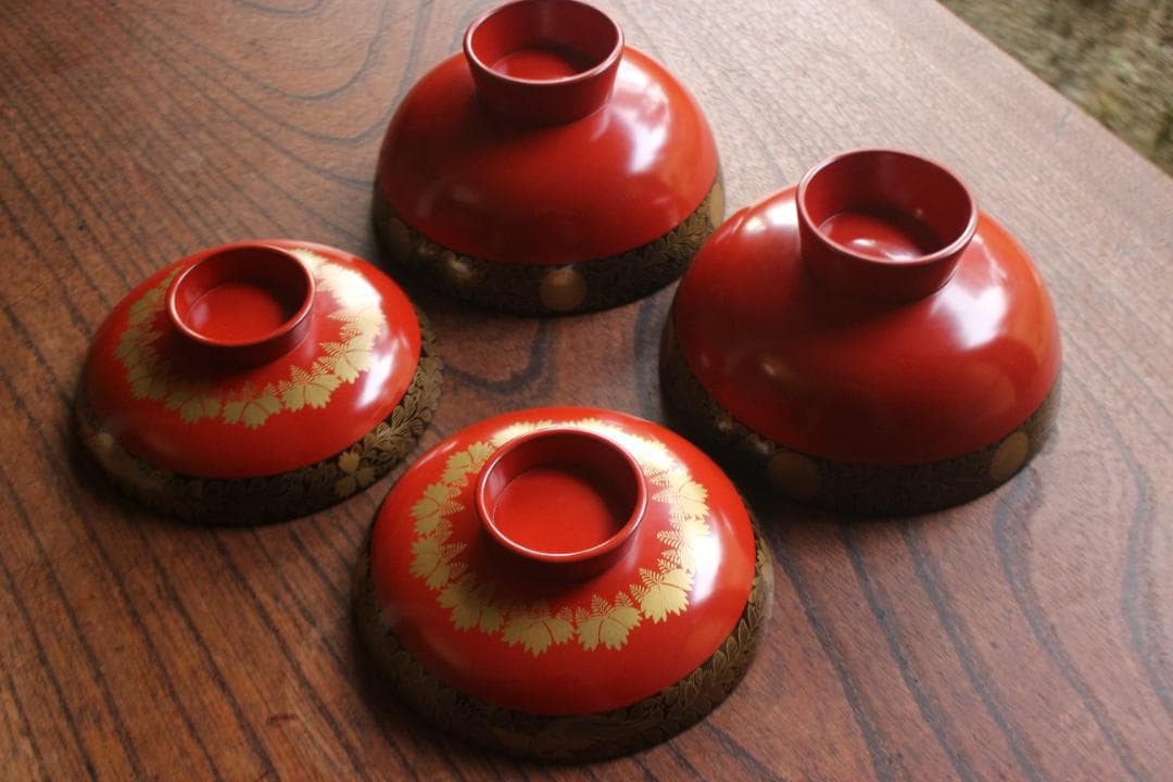 時代逸品！上質朱漆に極上菊桐唐草蒔絵の映えるお椀2点（検輪島塗京塗高台寺蒔絵