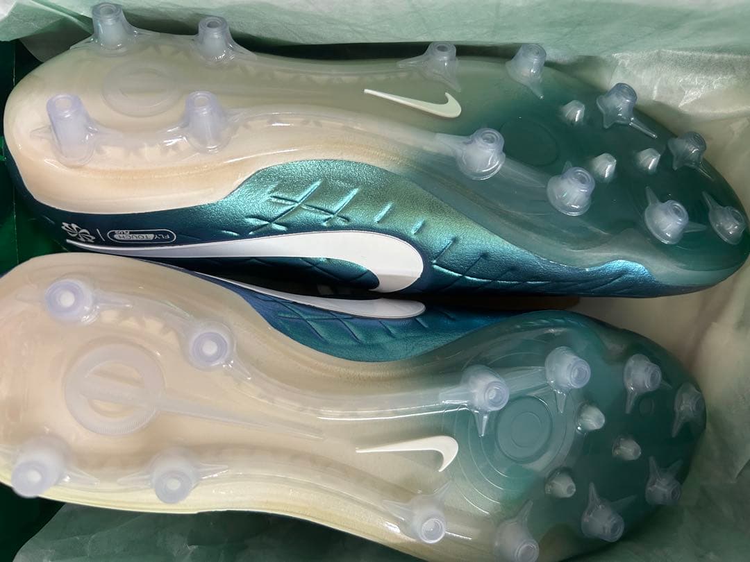 【新品未使用24.5】ティエンポ レジェンド 10 エリート AG-PRO 30