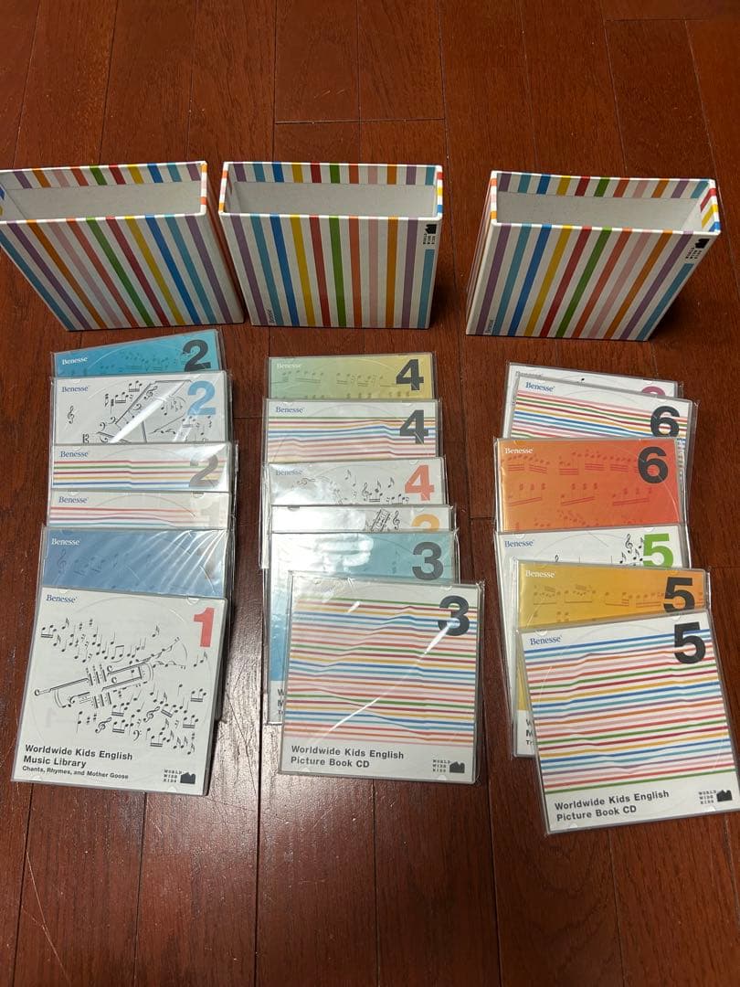 【新品未開封あり】ベネッセ ワールドワイドキッズ DVD、CDフルセット