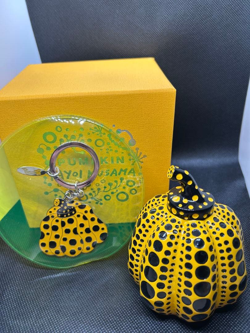 Yayoi Kusama かぼちゃオブジェ　キーホルダー　セット