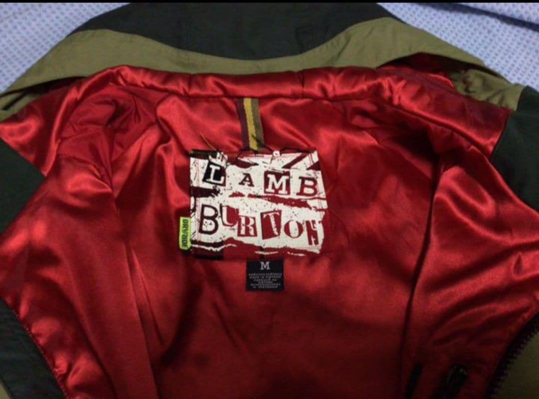 Burton スノーボードジャケット Mサイズ