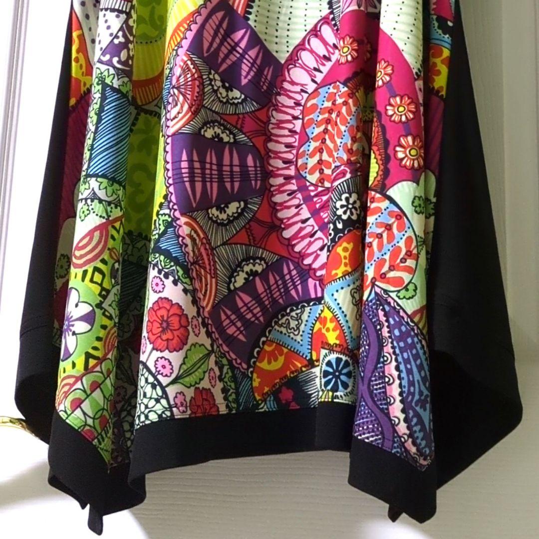 【専用】TOKUKO 1er VOL　トクコ　チュニック　お花　カラフル