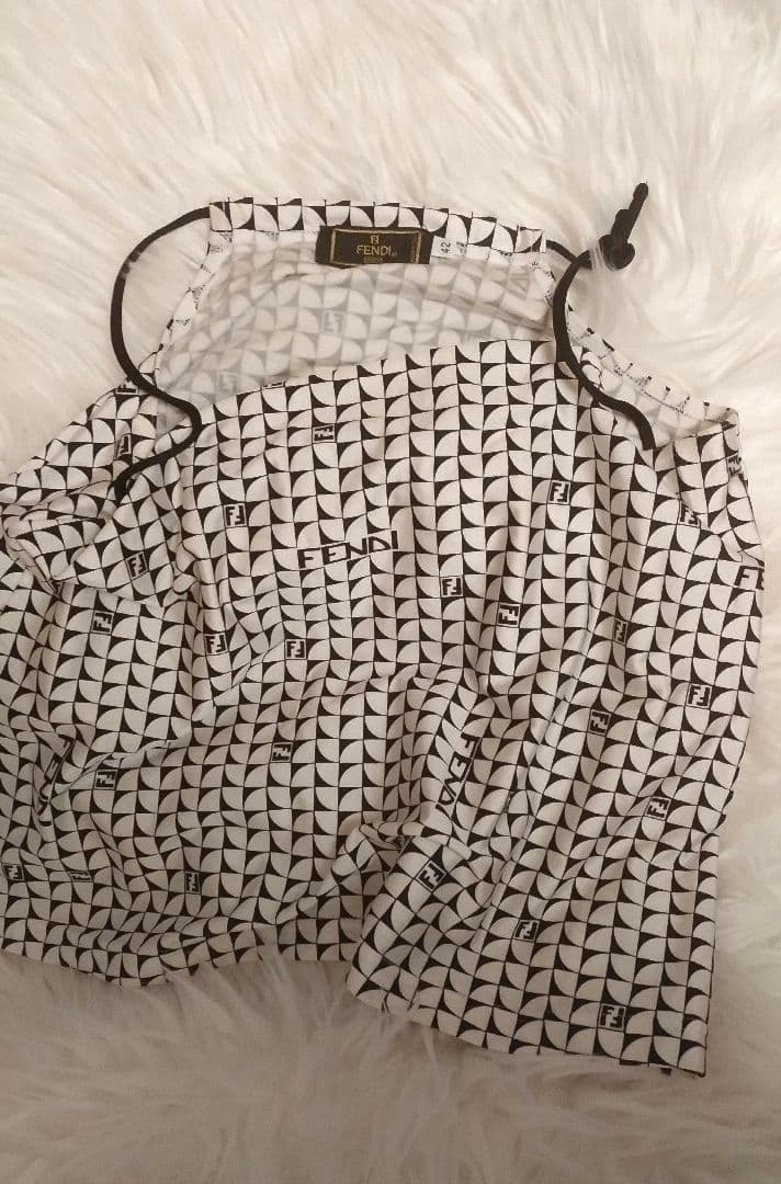 ＦＥＮＤＩ　キャミソール