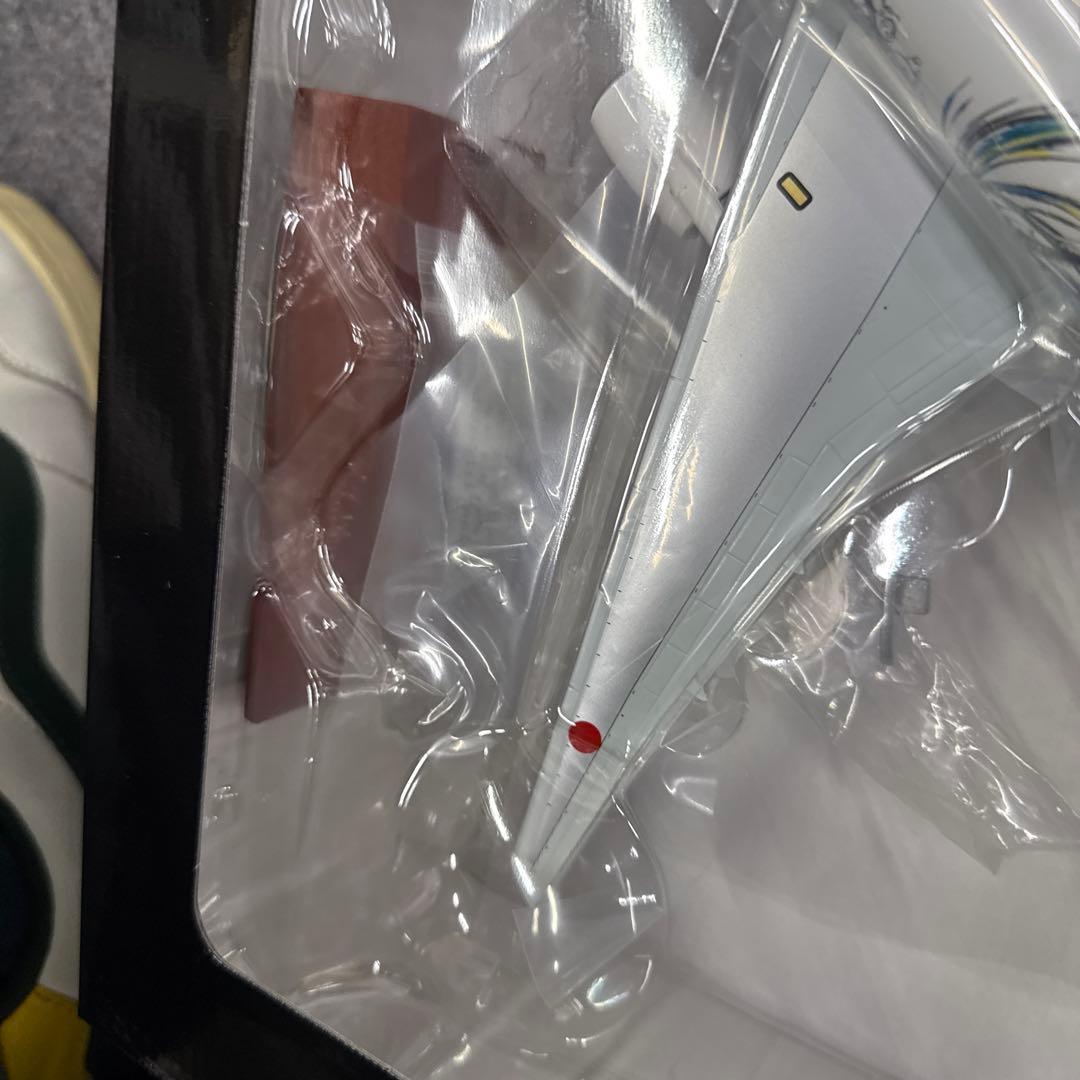 ANA 鬼滅の刃 Boeing 777-200ER 1:200