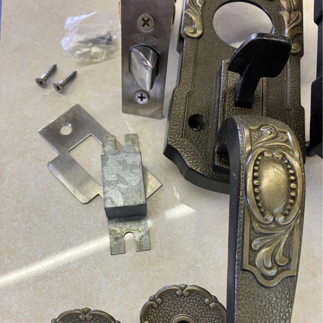 イタリア空錠　ブロンズ色　DIY 真鍮　アンティーク　レトロ　ヴィンテージ未使用