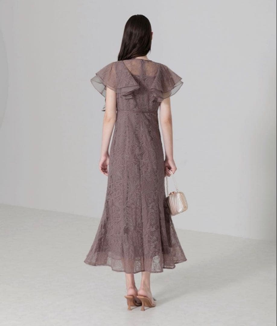 美品　Leja フリル半袖シアーレース花柄刺繍ウエストマークマーメイドワンピース