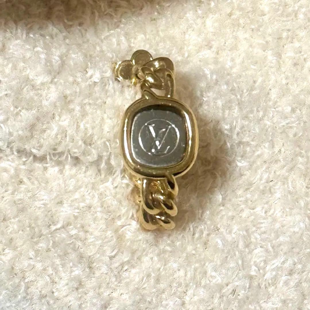 LOUIS VUITTON ピアス　ゴールド（片耳）