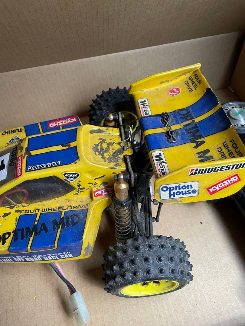 Kyosho OPTIMA MID ラジコンカー