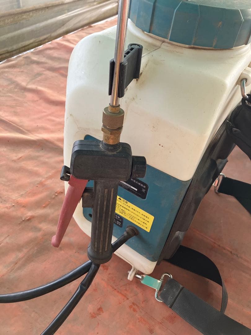 makita マキタ 18V 充電式噴霧器 10L MUS108D